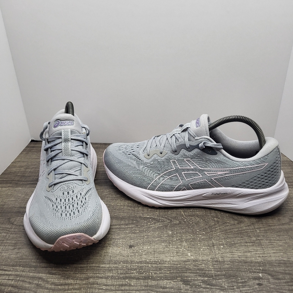 Asics Women’s Gel Pulse 15 Running Size 9.5 Piedmont Grey/Cosmos 1012B593